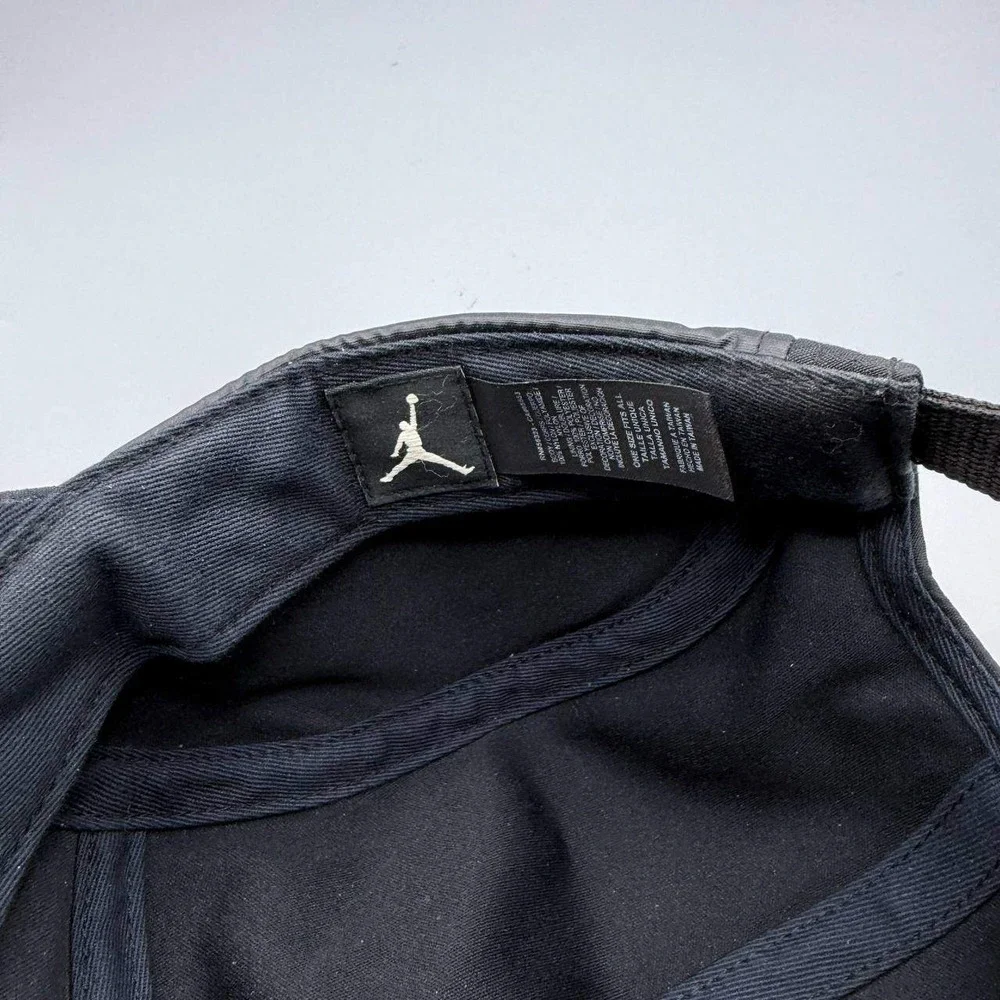 Air Jordan 5‎ Panel Hat Men Black Embroidered Jumpman Strap Back Cap